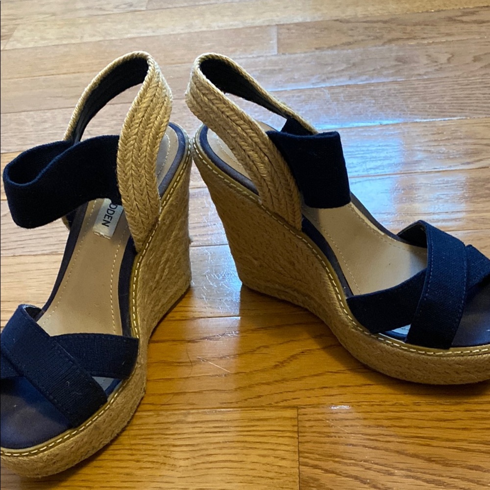 Steve Madden Navy Espadrille Wedge Sandals - Picture 5 of 9